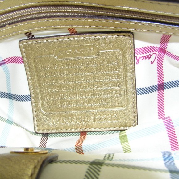 COACH 1990's Classic Handbag with Gold Trim - Picture 5 of 8